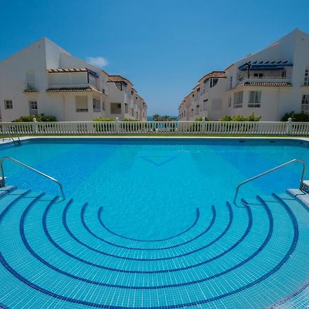 Fuentes A2 Bajo A Menyber Apartment เนร์คา ภายนอก รูปภาพ